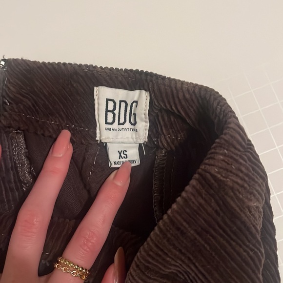 Urban outfitters corduroy mini skirt - Picture 2 of 3